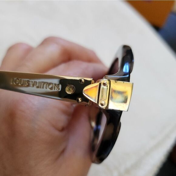 Louis Vuitton Tortious Brown And Creme Women\'s Sunglasses main image 12